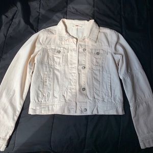 Fitted off white jean jacket